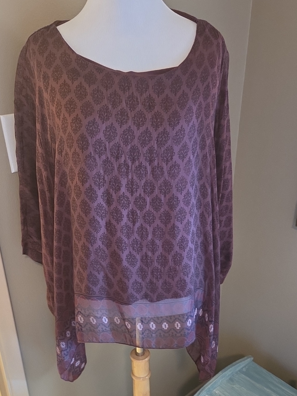 Relaxed Scoop-Neck Purple Patterned Tunic